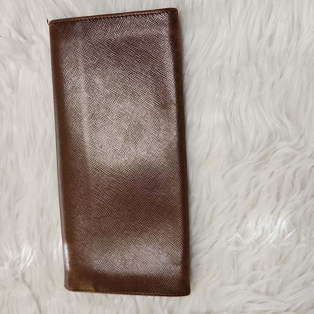 Prada Wallet - Picture 3 of 5